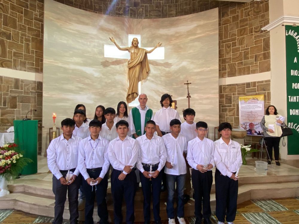 El Sacramento de la Comunión en la Parroquia de Nuestra Señora de Fátima.